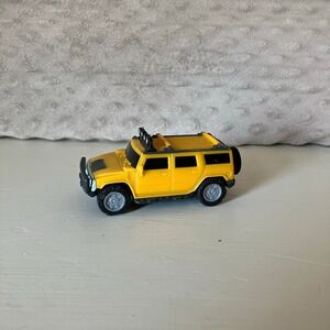 2006 McDonald's‎ Happy Meal Toy #2 Hummer H2 SUV Yellow Pullback Racer